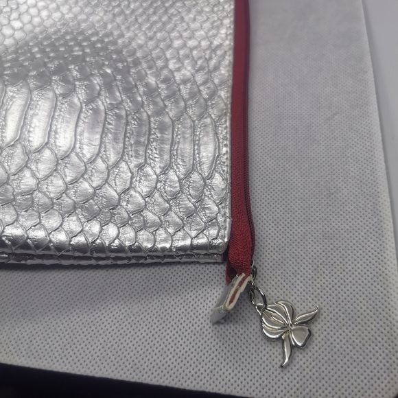 Sisley Makeup Bag Silver Snake Skin - Picture 2 of 6